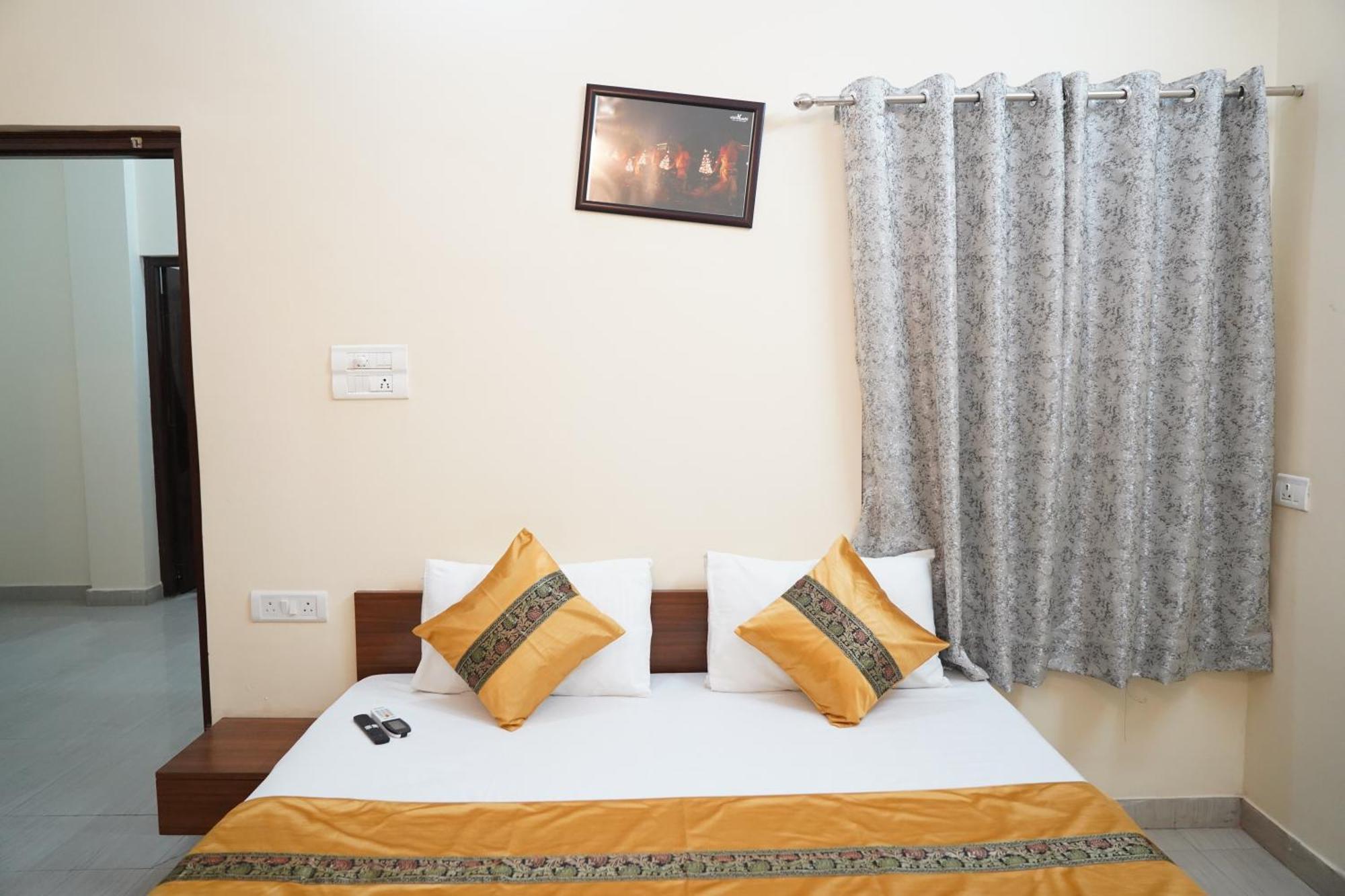 Kashi Paradise Stay Varanasi Exterior photo