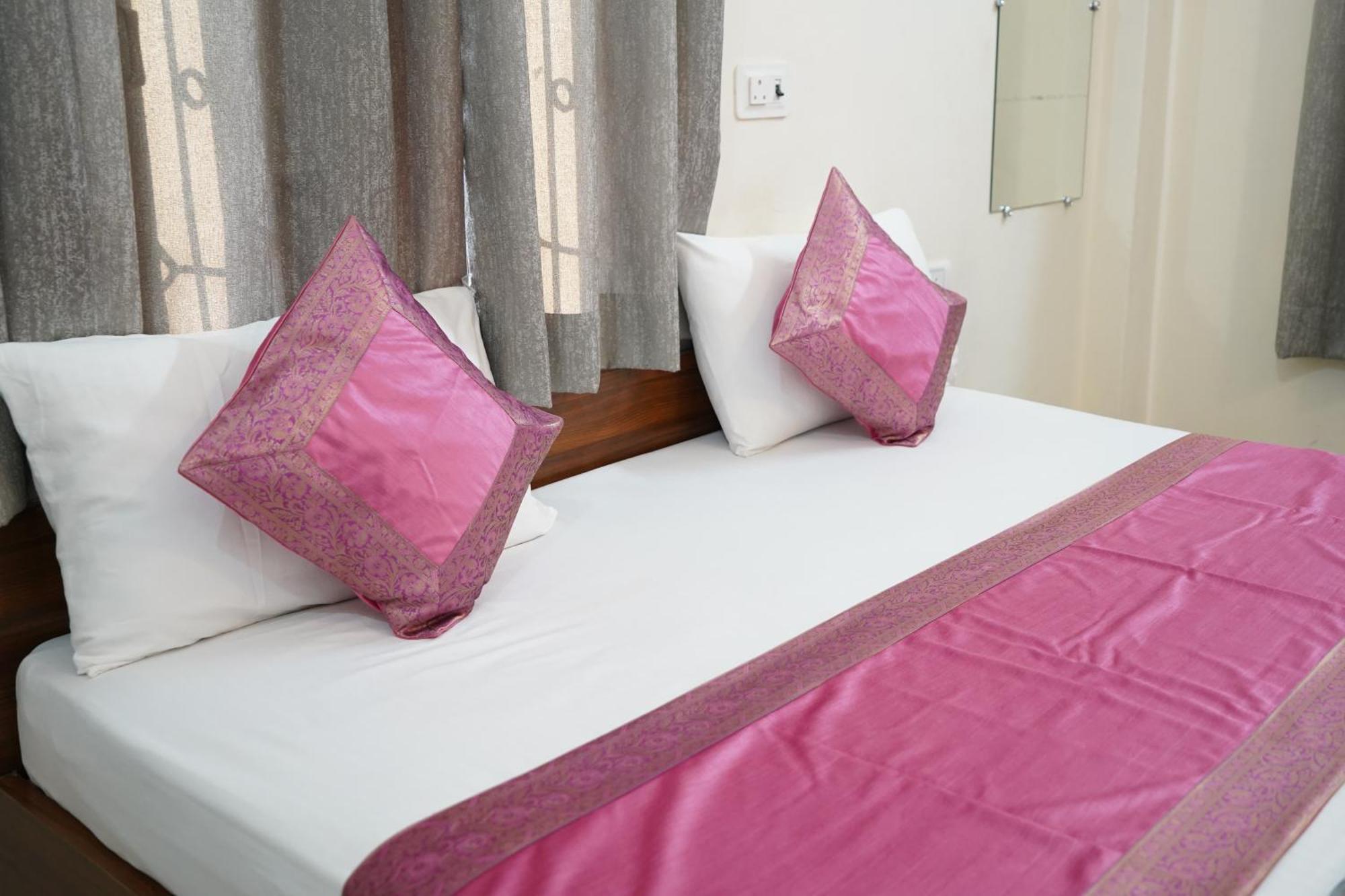 Kashi Paradise Stay Varanasi Exterior photo