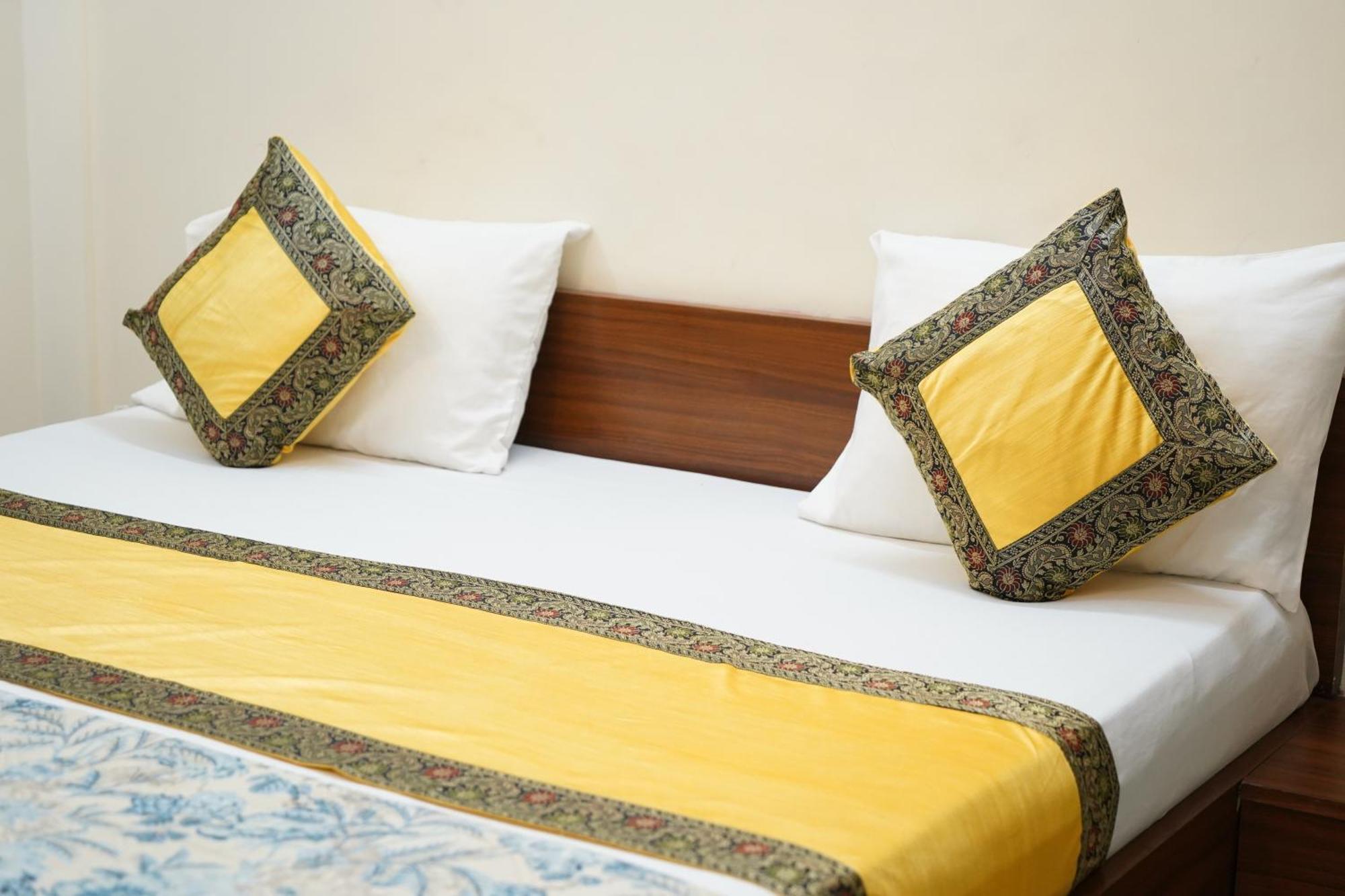 Kashi Paradise Stay Varanasi Exterior photo